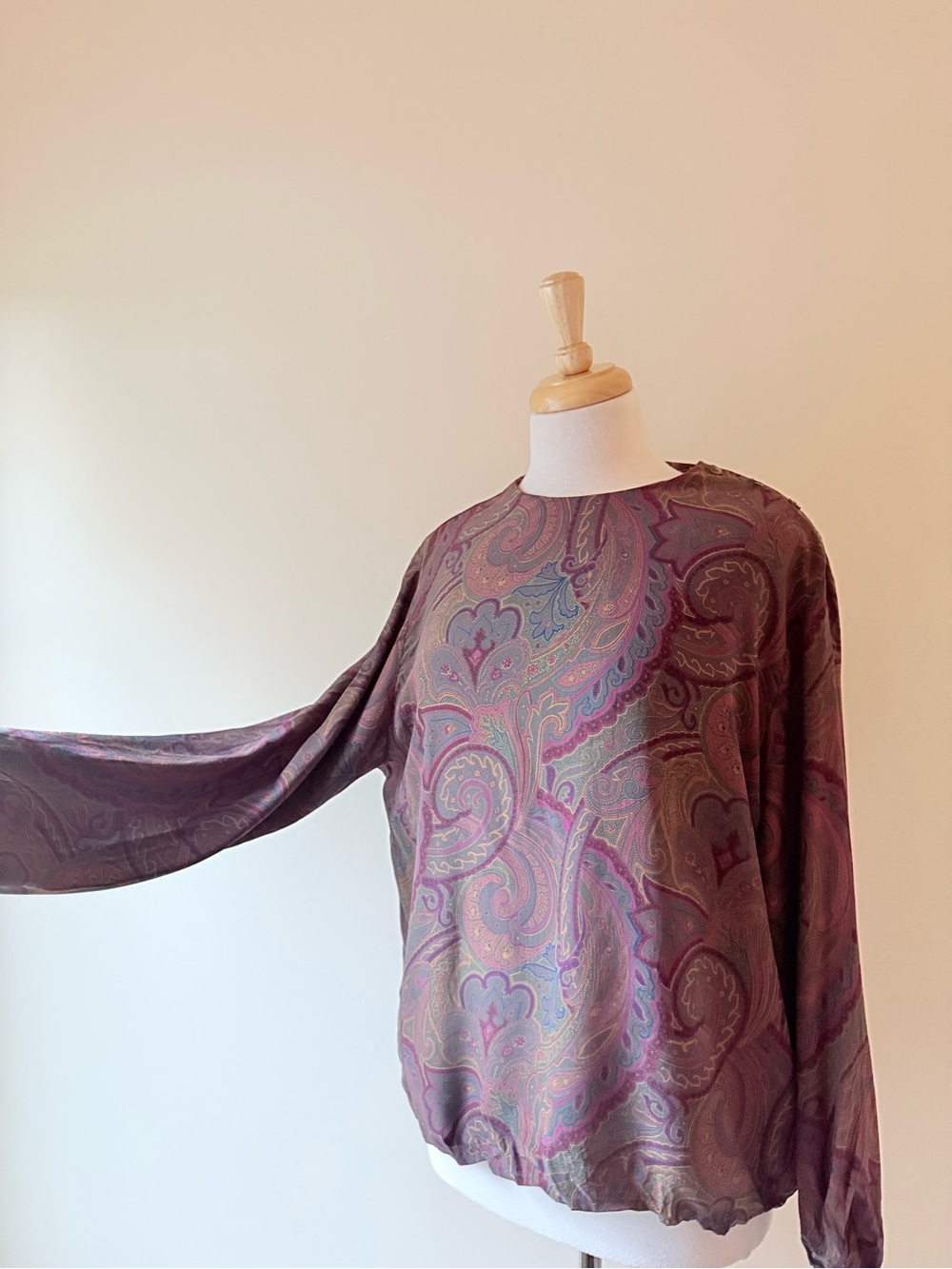 Vintage Liz Claiborne Collection 100% Silk Paisley Blouse Size 10